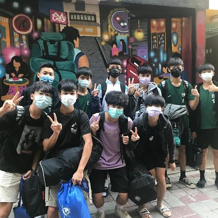 A Pousada Mydeer Backpacker Tainan Exterior foto