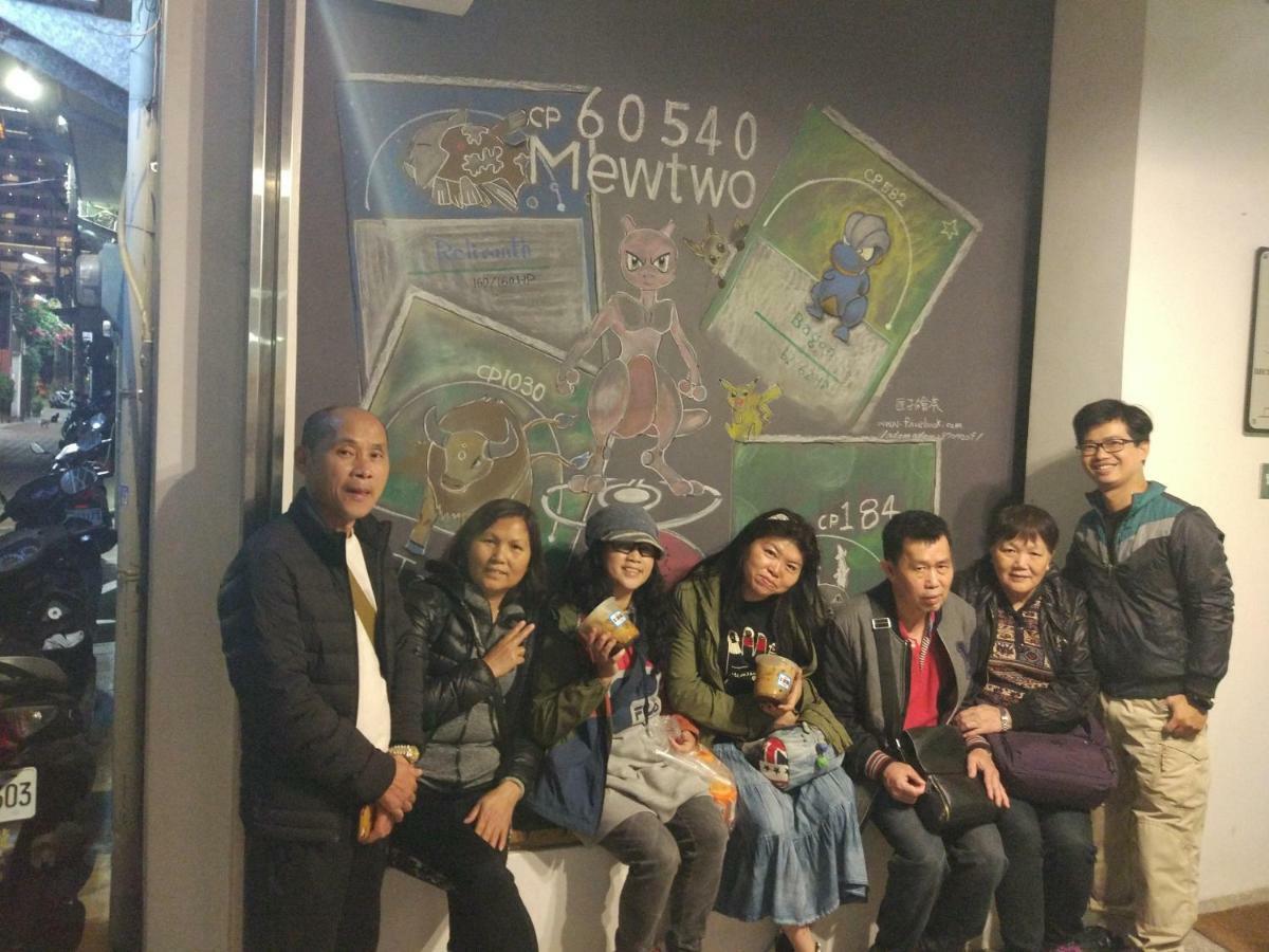 A Pousada Mydeer Backpacker Tainan Exterior foto