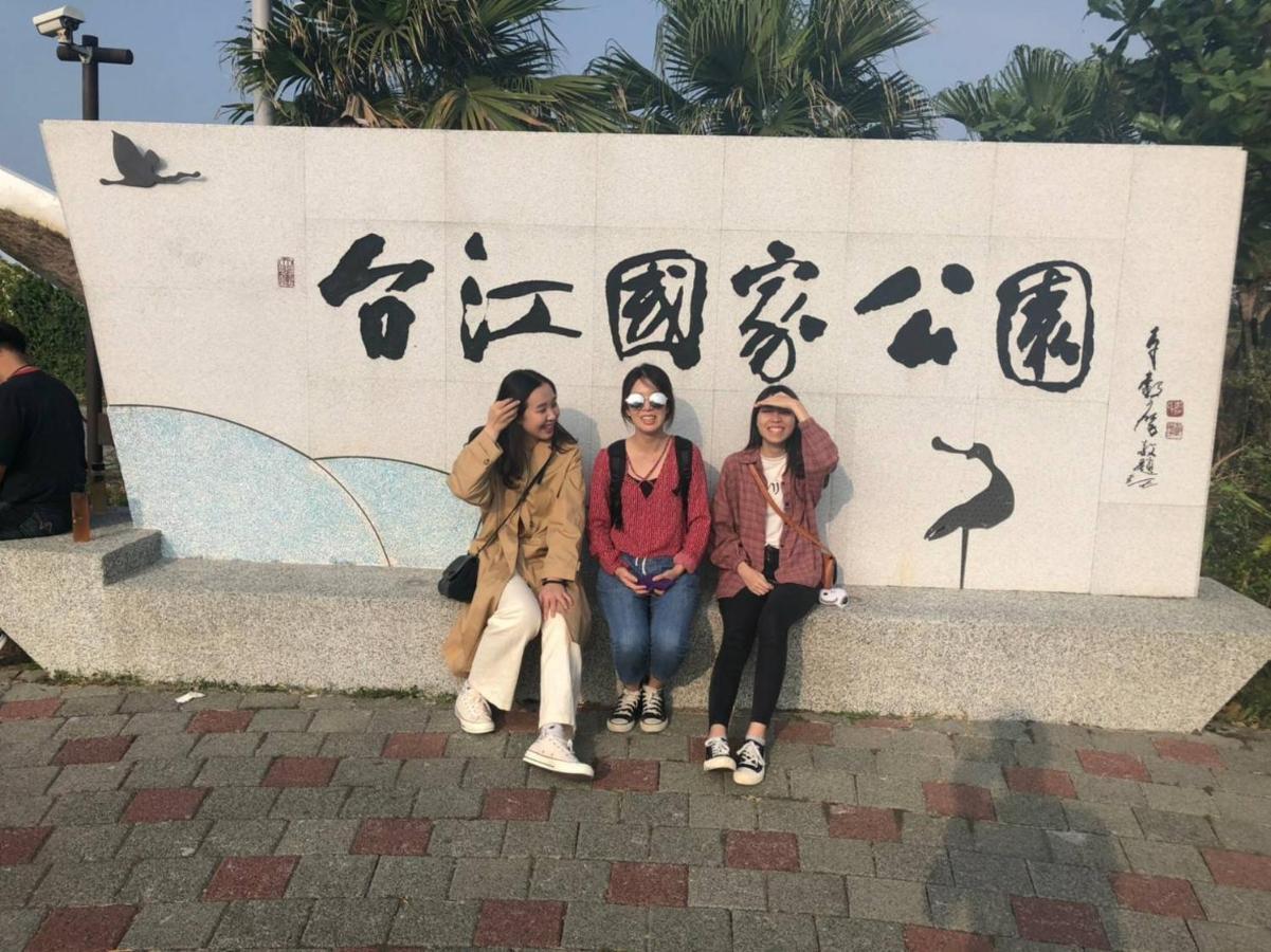 A Pousada Mydeer Backpacker Tainan Exterior foto